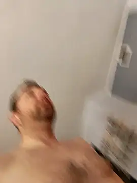 Snapshot of Au_plaisir_des_femmes chatting on January 8, 12:51 pm Au plaisir des femmes online show from January 8, 12:51 pm