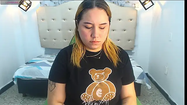 Kathiasaints online show from May 20, 9:54 pm