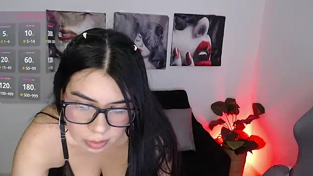 Snapshot of miis_laiila chatting on March 22, 12:25 am miis laiila online show from March 22, 12:25 am