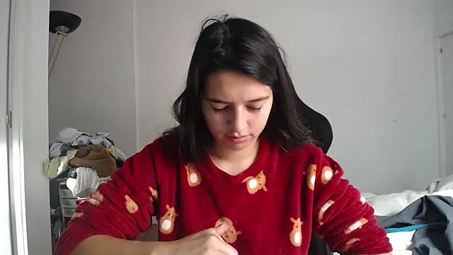 Contantin helena online show from December 4, 10:57 am