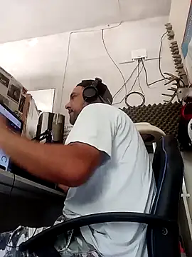nek36 online show from May 14, 5:42 pm