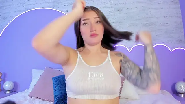 Giaa Ross online show from November 25, 7:36 pm