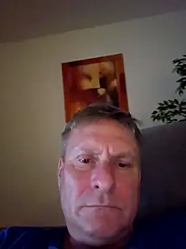 Snapshot of johnnym1 chatting on March 12, 7:17 pm johnnym1 online show from March 12, 7:17 pm