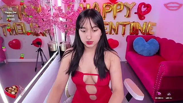 Miss dolly  online show from February 19, 12:33 pm