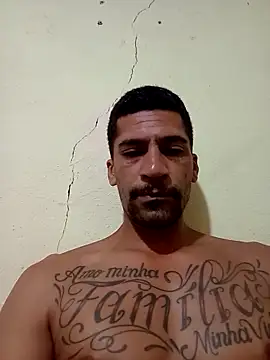 adriabis013 online show from April 29, 5:52 pm