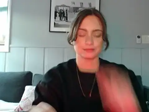 Sophie Raegan online show from February 24, 2:26 pm