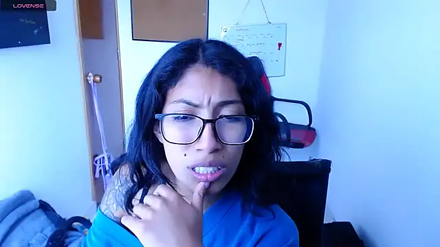 sofia rosse4 online show from February 5, 7:07 pm