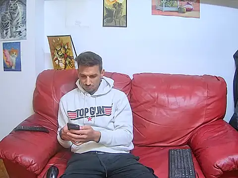 GiorgieUps online show from October 27, 2:15 am