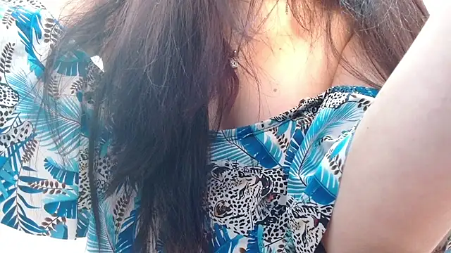 Snapshot of dayis_butera chatting on September 19, 11:11 am dayis butera online show from September 19, 11:11 am