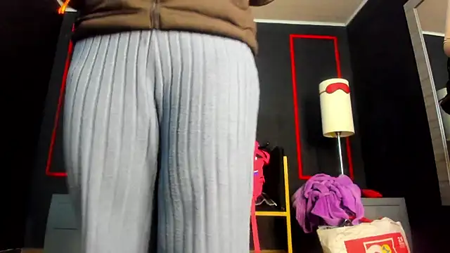 CharlotteScotte online show from October 23, 11:20 am