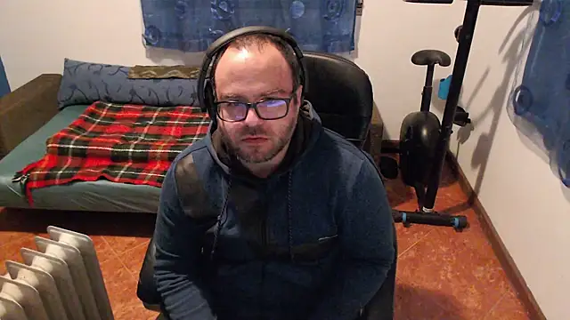 ravingr4d4 online show from January 26, 8:56 pm