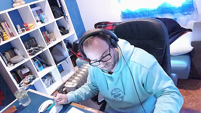 ravingr4d4 online show from January 28, 3:25 pm