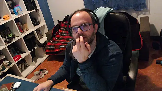 ravingr4d4 online show from January 30, 11:24 pm