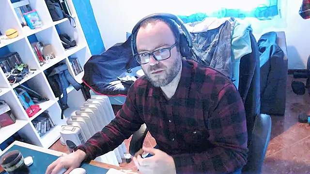 ravingr4d4 online show from January 31, 2:07 pm
