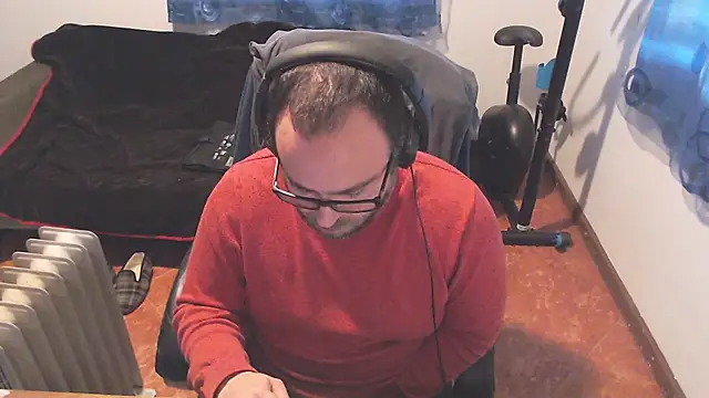 ravingr4d4 online show from February 14, 3:15 pm
