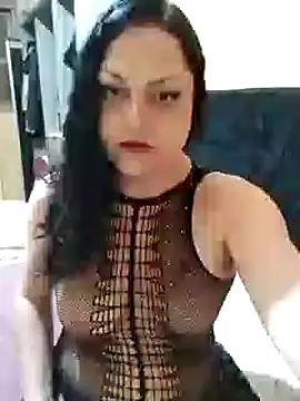 Snapshot of LilithRos3 chatting on October 7, 9:23 pm LilithRos3 online show from October 7, 9:23 pm