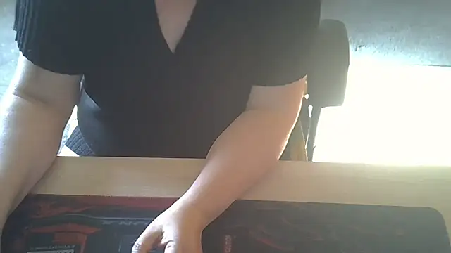 Silvia2277 online show from October 20, 12:05 pm