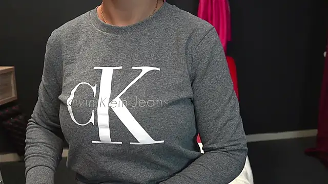 CelineConner online show from October 9, 4:10 am