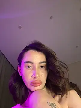 Snapshot of Yunasi chatting on October 20, 3:12 pm Yunasi online show from October 20, 3:12 pm