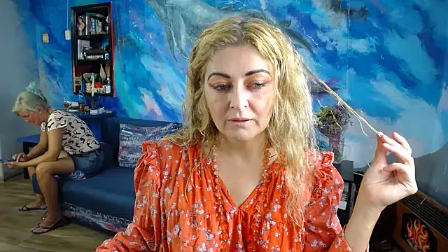 Helen1974 online show from September 20, 5:03 pm