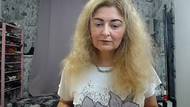 Helen1974 online show from October 14, 1:28 am