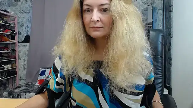 Helen1974 online show from October 17, 4:37 am