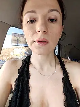 Brilliant-Queen1 online show from January 7, 11:40 pm