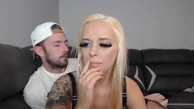 jaidenangel online show from January 24, 2:39 am