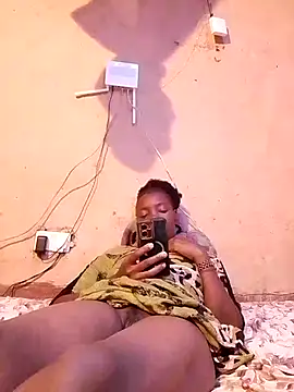 Snapshot of cute_naimah chatting on October 1, 5:02 am cute naimah online show from October 1, 5:02 am