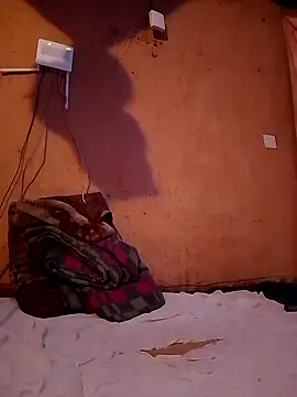 Snapshot of cute_naimah chatting on October 21, 11:33 am cute naimah online show from October 21, 11:33 am