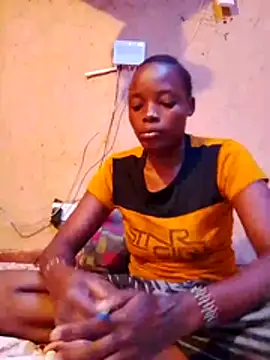 cute naimah online show from November 17, 4:40 am