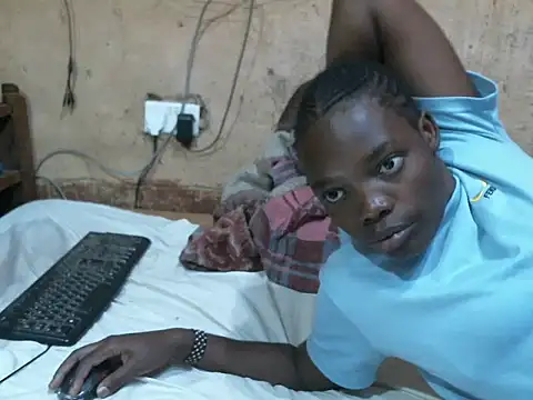 cute naimah online show from May 3, 7:31 pm