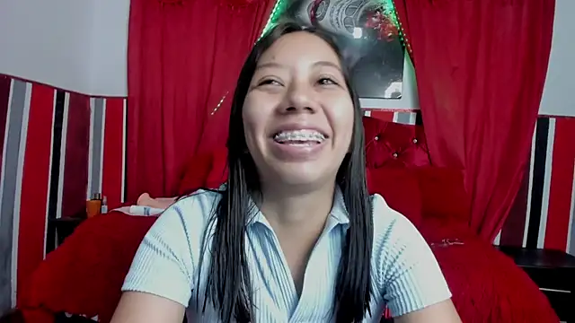 sexylaurita online show from February 28, 11:25 am