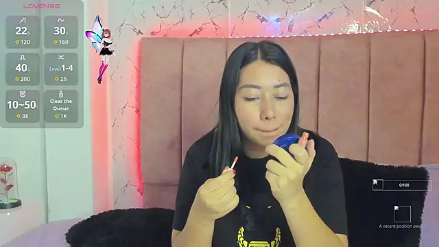 sexylaurita online show from September 30, 2:11 pm