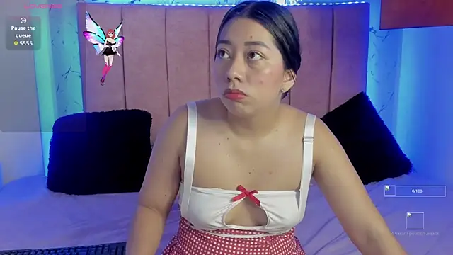 sexylaurita online show from November 19, 3:56 pm