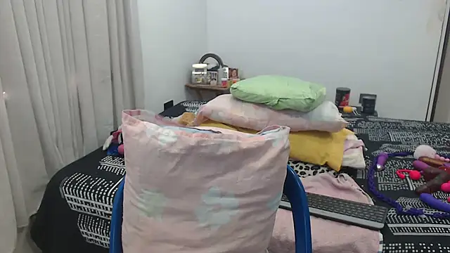 Anny Smith69 online show from February 24, 8:36 pm