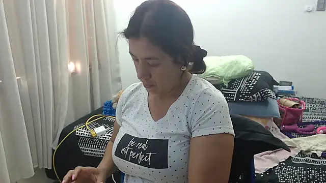 Snapshot of Anny_Smith69 chatting on October 20, 11:21 am Anny Smith69 online show from October 20, 11:21 am