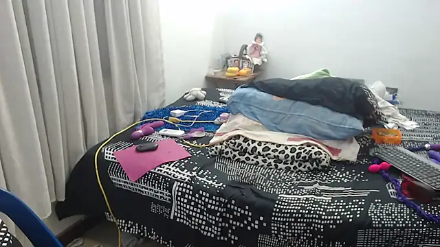 Snapshot of Anny_Smith69 chatting on October 22, 11:48 pm Anny Smith69 online show from October 22, 11:48 pm