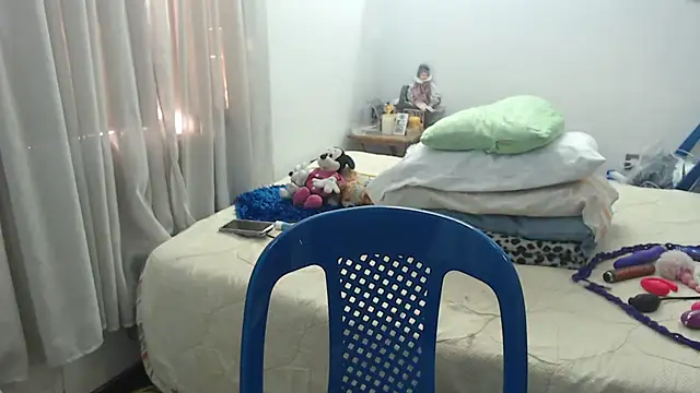 Anny Smith69 online show from March 22, 12:41 pm