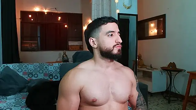 AndrewMartinez online show from December 18, 3:37 am