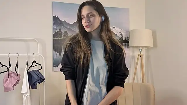 Snapshot of JaniceHanson chatting on November 22, 8:13 am JaniceHanson online show from November 22, 8:13 am