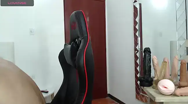 JoseRumbero26 online show from March 5, 5:39 pm