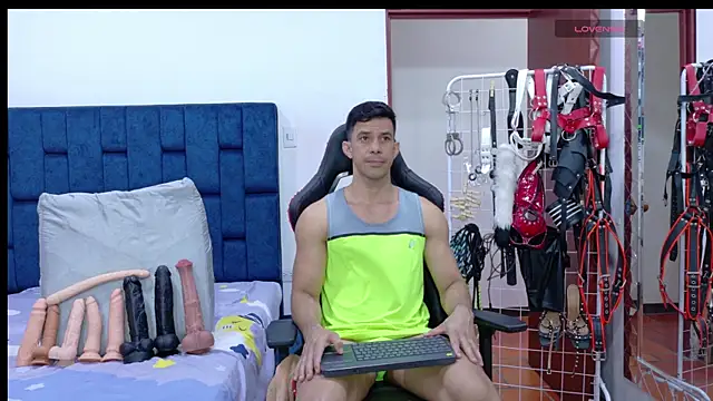JoseRumbero26 online show from May 11, 11:27 am