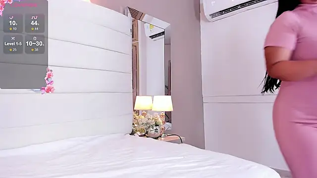 Lilly 2809  online show from March 15, 3:51 am