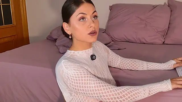 AvaBabyGirl online show from October 18, 1:01 pm