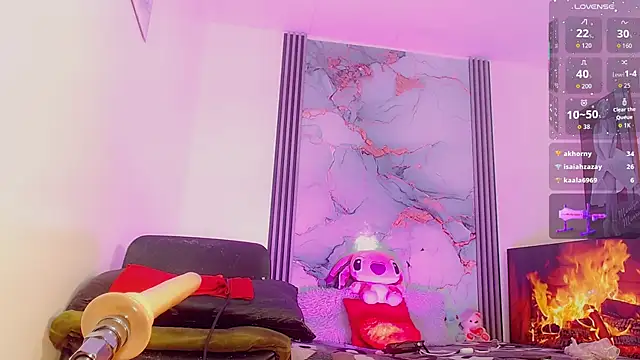 Snapshot of _ChanellR_ chatting on November 1, 11:01 am ChanellR online show from November 1, 11:01 am