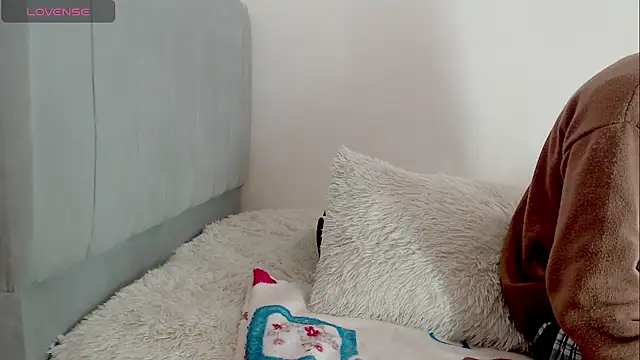 juan stiven online show from February 10, 1:15 pm