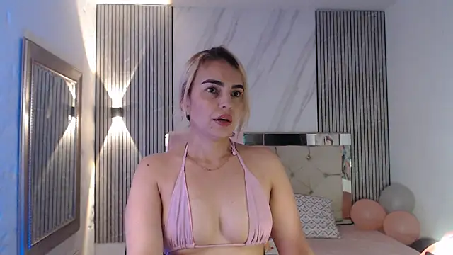 ashley  tylor online show from May 18, 1:24 am