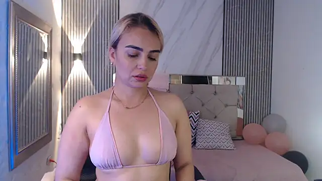 ashley  tylor online show from May 18, 4:07 am
