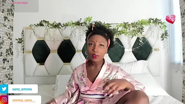 EmmaSanzz  online show from January 31, 11:35 am